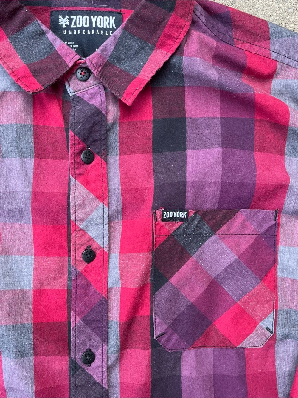 Y2K Red Zoo York Plaid Button Up Long Sleeve Size Medium